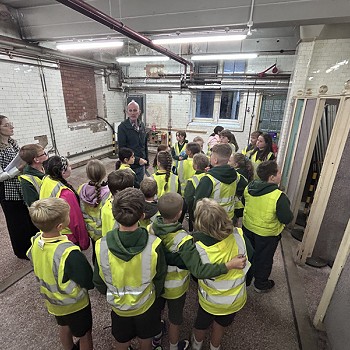 class getting a tour around