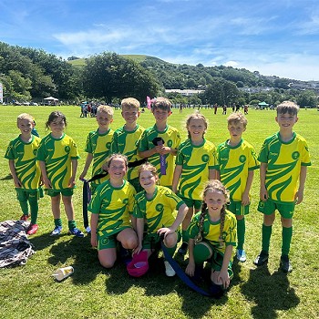 Tim Cymysg Blwyddyn 4 Ysgol y Gelli
